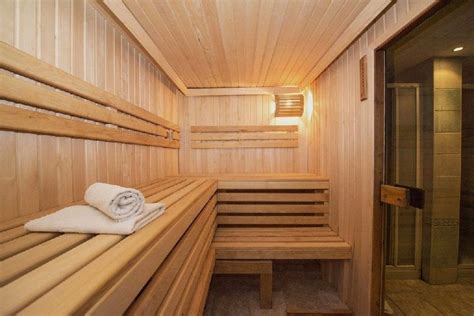 sauna gay benidorm|Gay Benidorm Guide 2025